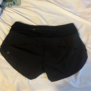 Lululemon speed up low rise shorts